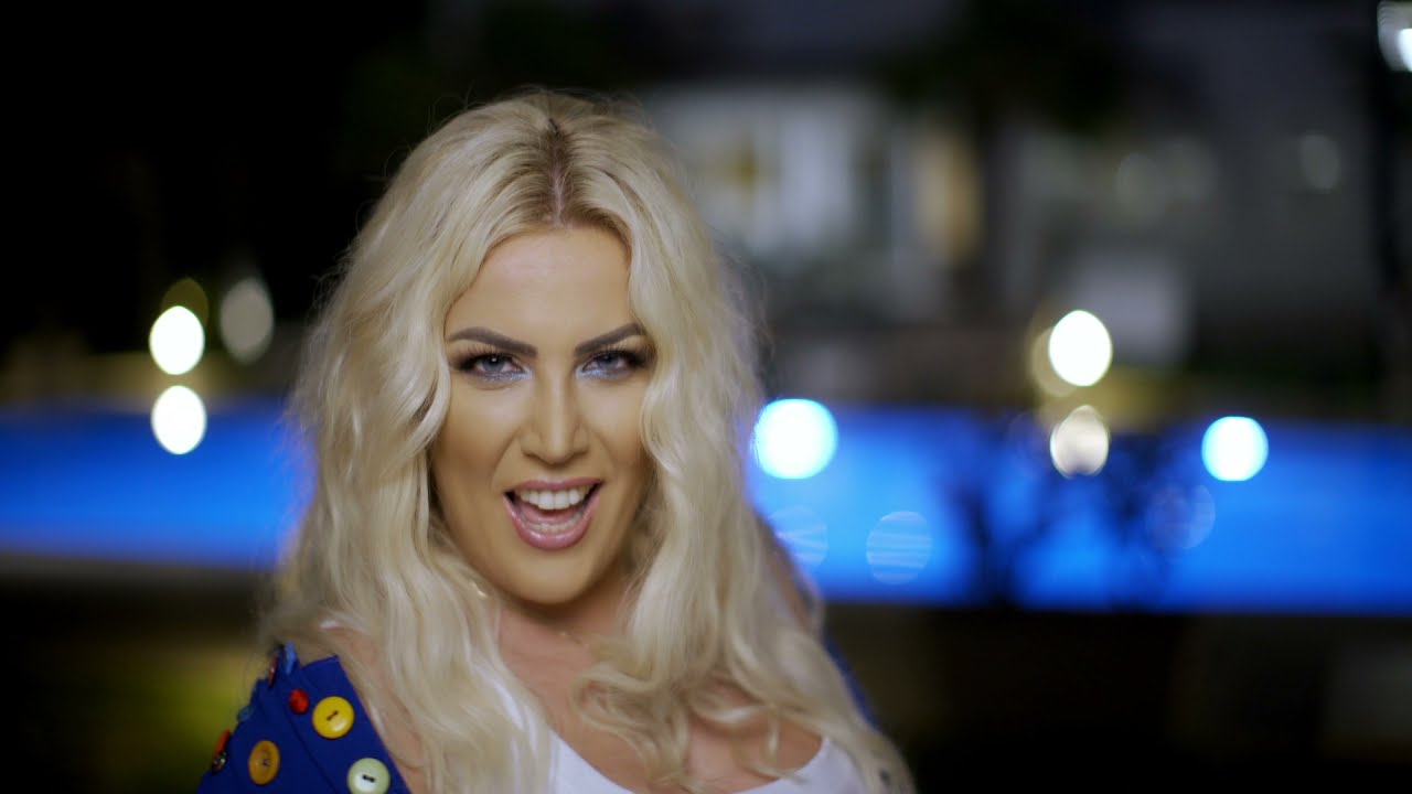 Era Rusi & Fatmira Brecani - Me zemer te bardhe