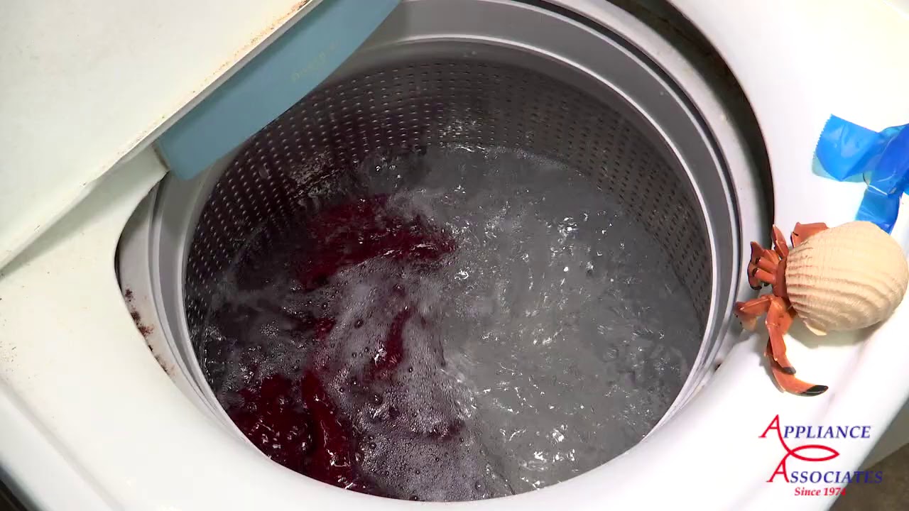 WTW5550XW WHIRLPOOL DELICATE CYCLE RED SWEATER