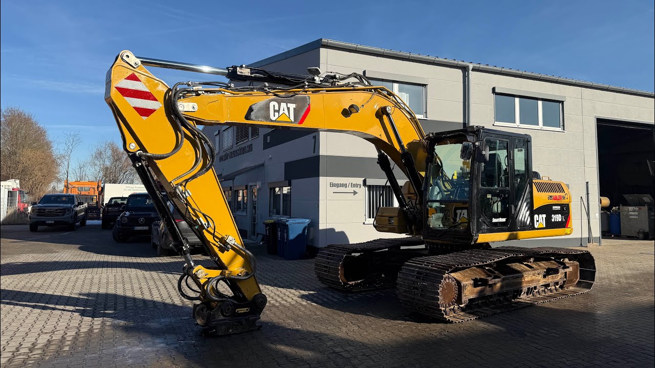 CATERPILLAR 319DL Kettenbagger