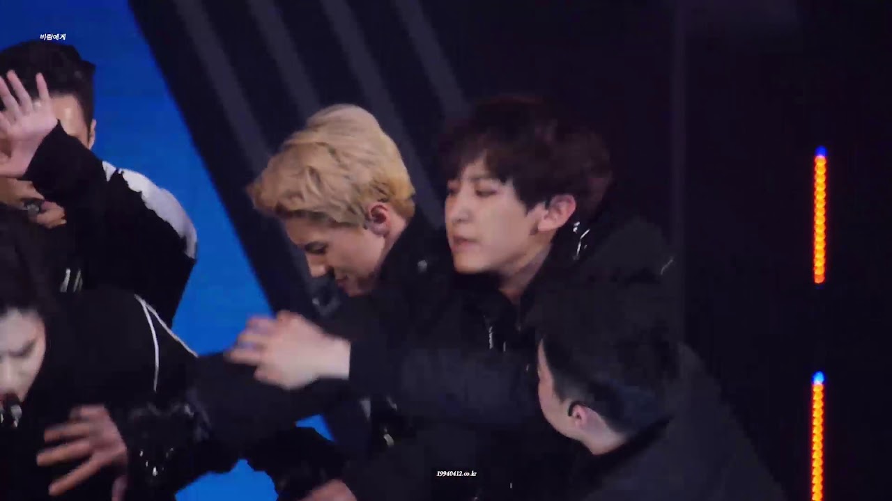 161116 AAA monster (sehun focus)
