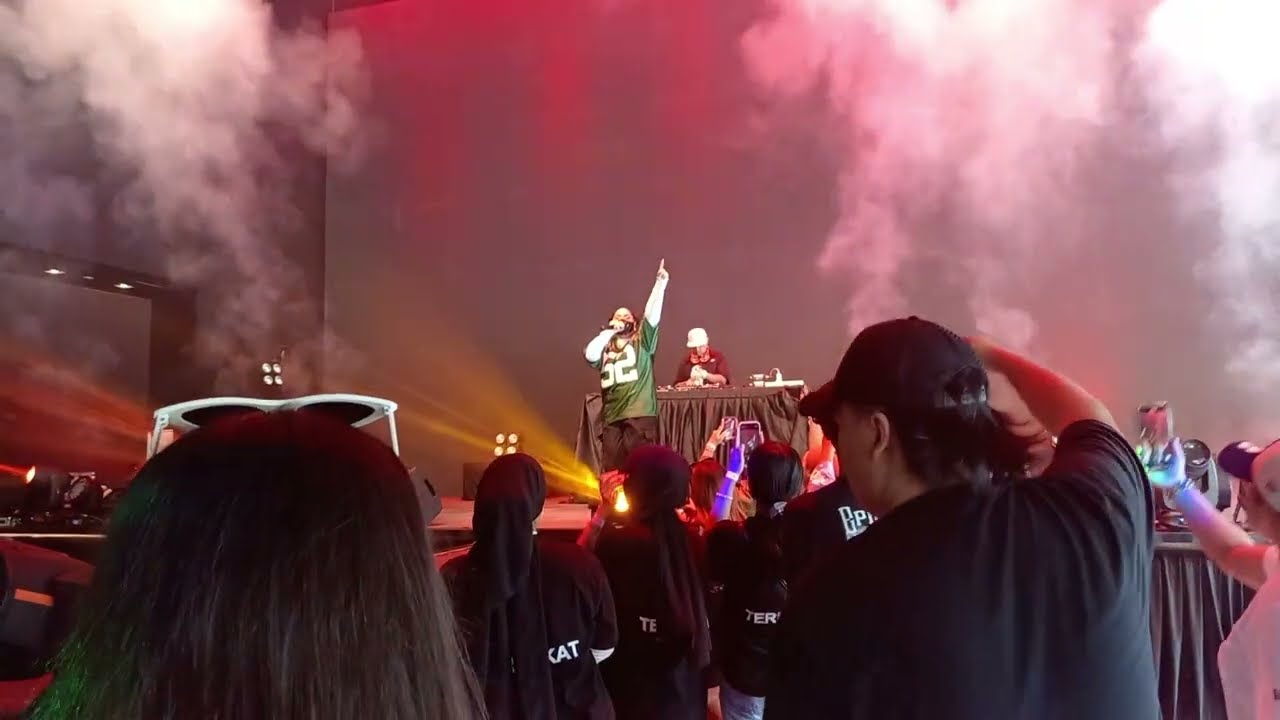 K.O.I - Tiwikarma (Live @ Hip Hop TeaDance Party)