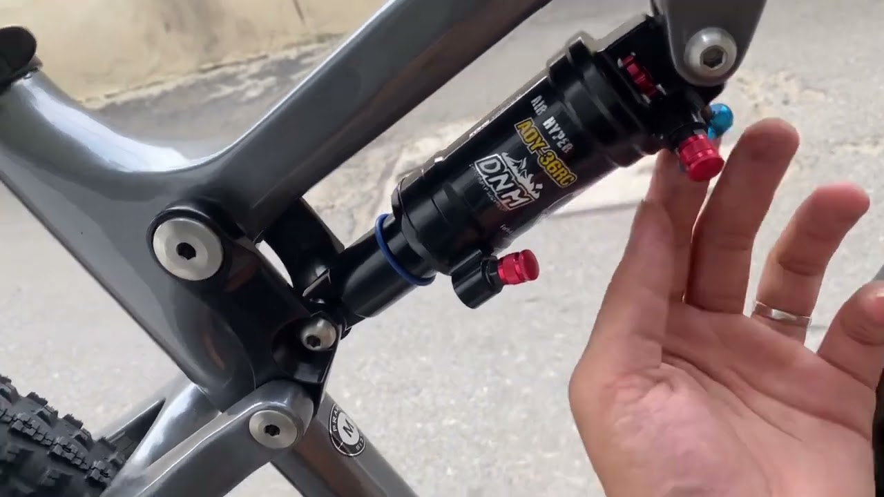 Twitter OverLord Carbon Shimano M6100 🌪