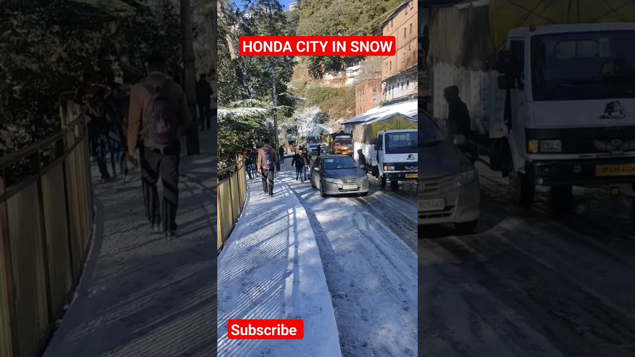 Honda City Struggleing in snow #viral #short #snowtest #hondacity #kufriroads #snowfall #subscribe