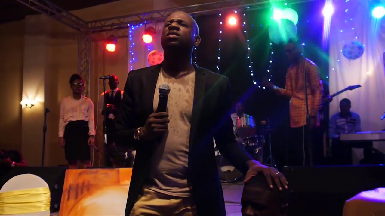 Na Mikabi By Pasteur Athoms Mbuma feat. Jonathan Munghongwa