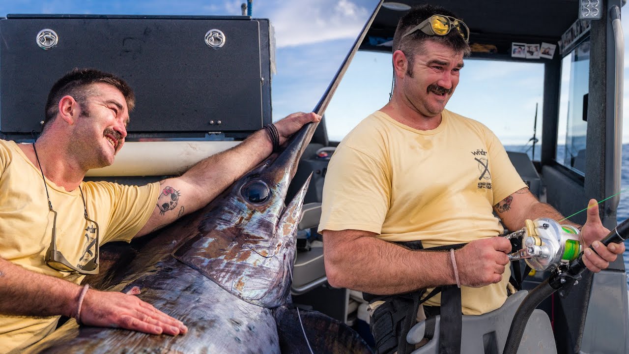 EPIC BATTLE! 100kg Man VS 150kg MONSTER Swordfish (Tasmania, Australia)