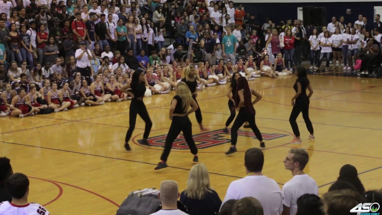 28 Lake Brantley Pep Rally 2016