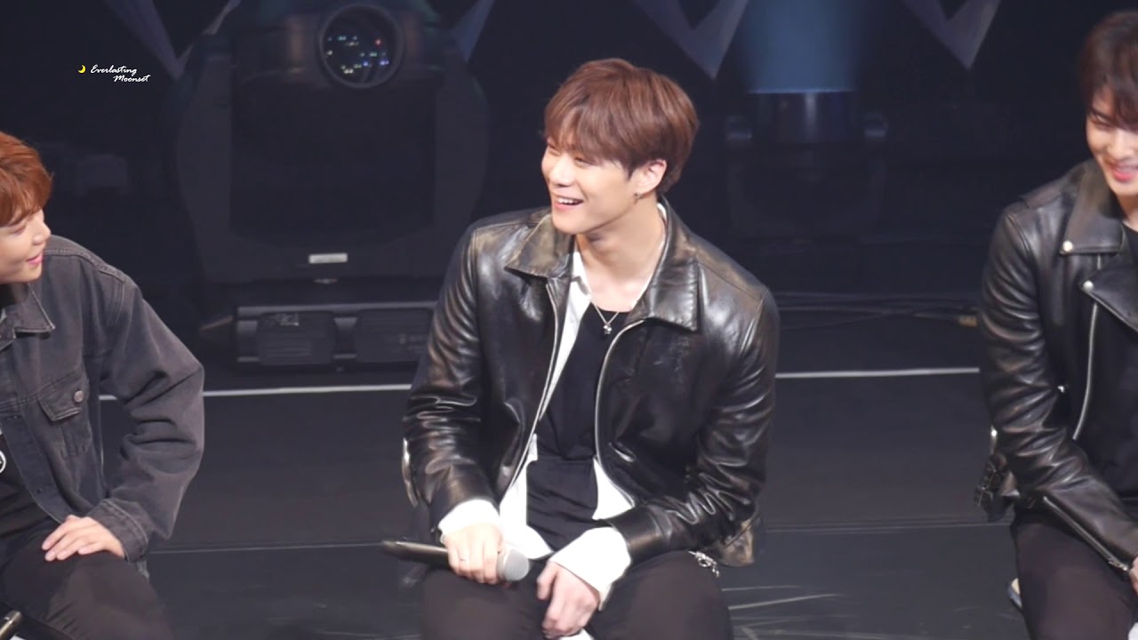 180317 ASTRO GLOBAL FANMEETING IN JAPAN :: 아스트로 문빈 :: 빈이가 생각하는 빈이의 전생은?