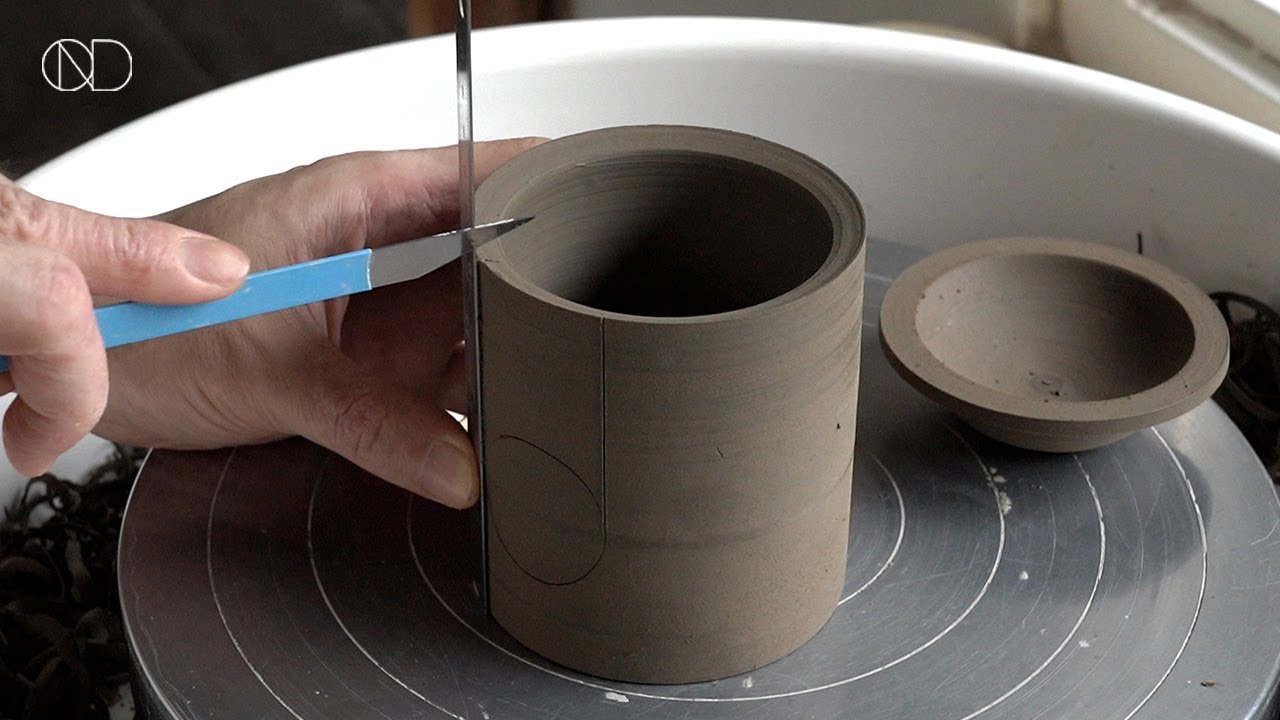 물레로 만드는 도자기 오일 버너  : Making a ceramic Oil Burner [ONDO STUDIO]