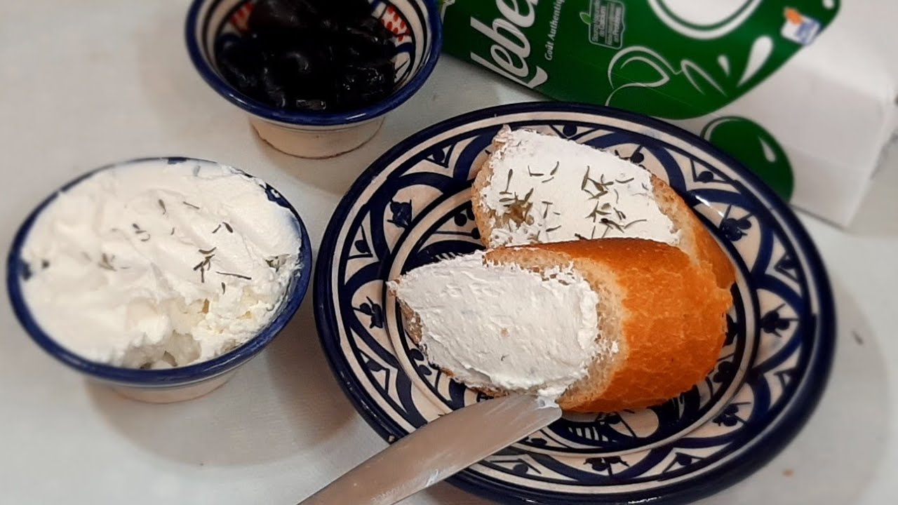 Fromage frais avec un seul ingrédient/جبنة طرية بمكون واحد