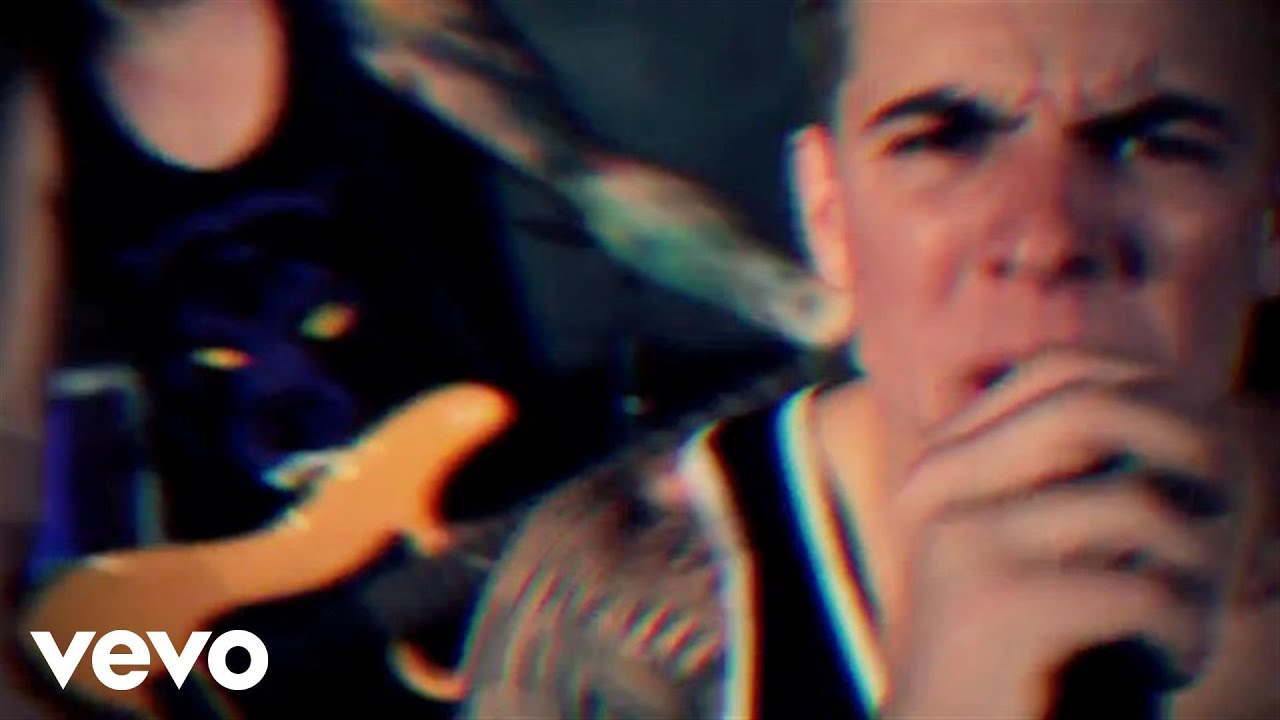 AllurA - True Colors