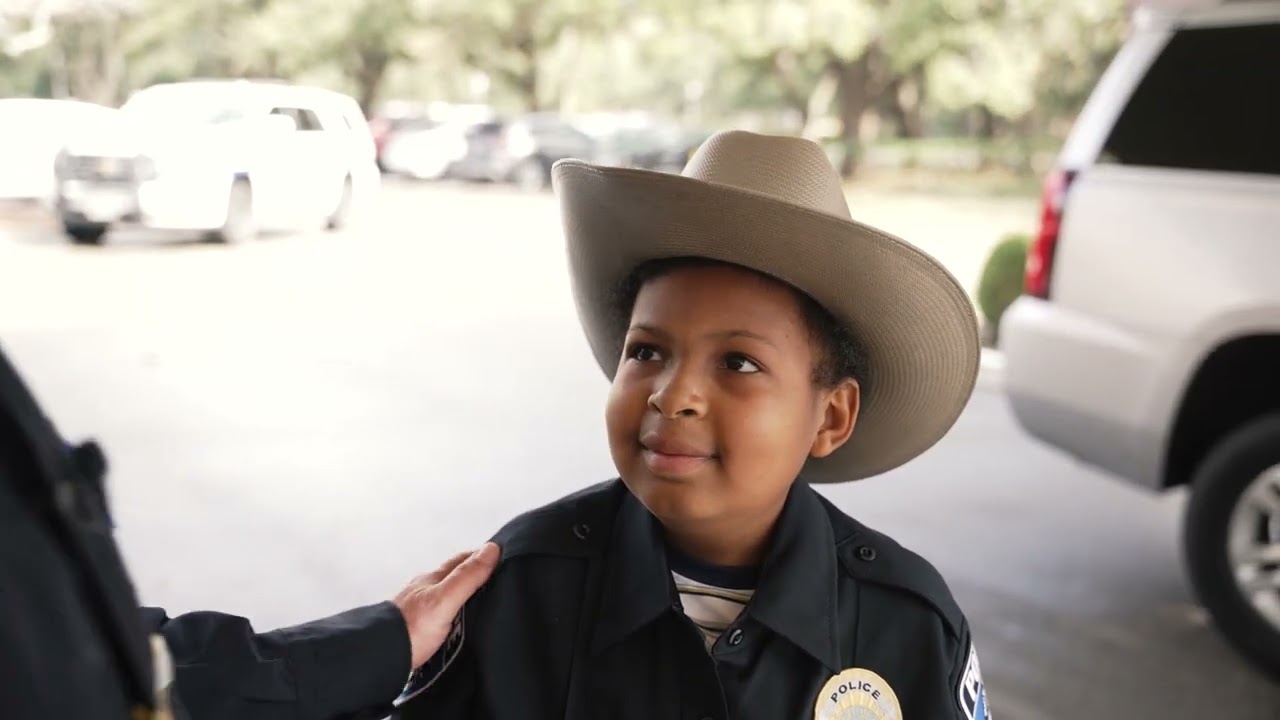 Battling cancer, 10 year-old Devarjaye “DJ” Daniel sworn in as honorary Rice police officer