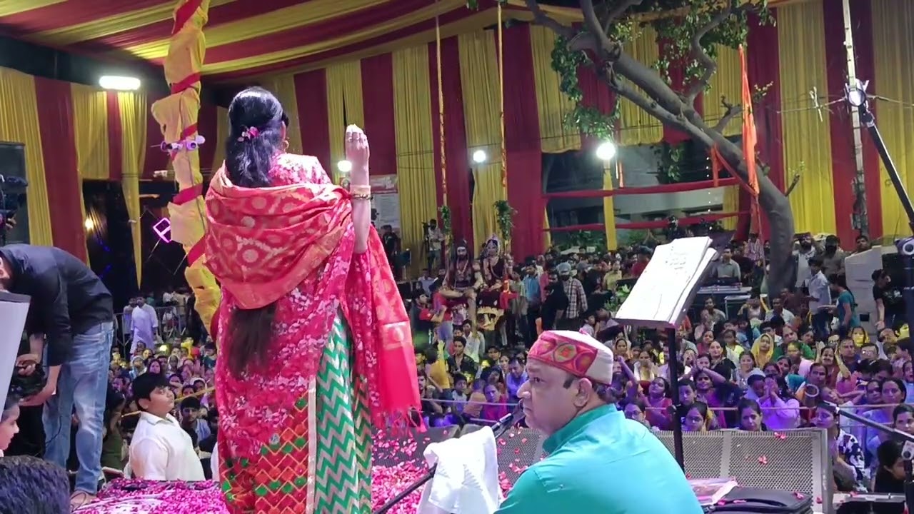 श्याम सरकार मेरी आँखों को दर्शन तो दीजिये अंजलि द्विवेदी जी द्वारा नया  भजन सुने