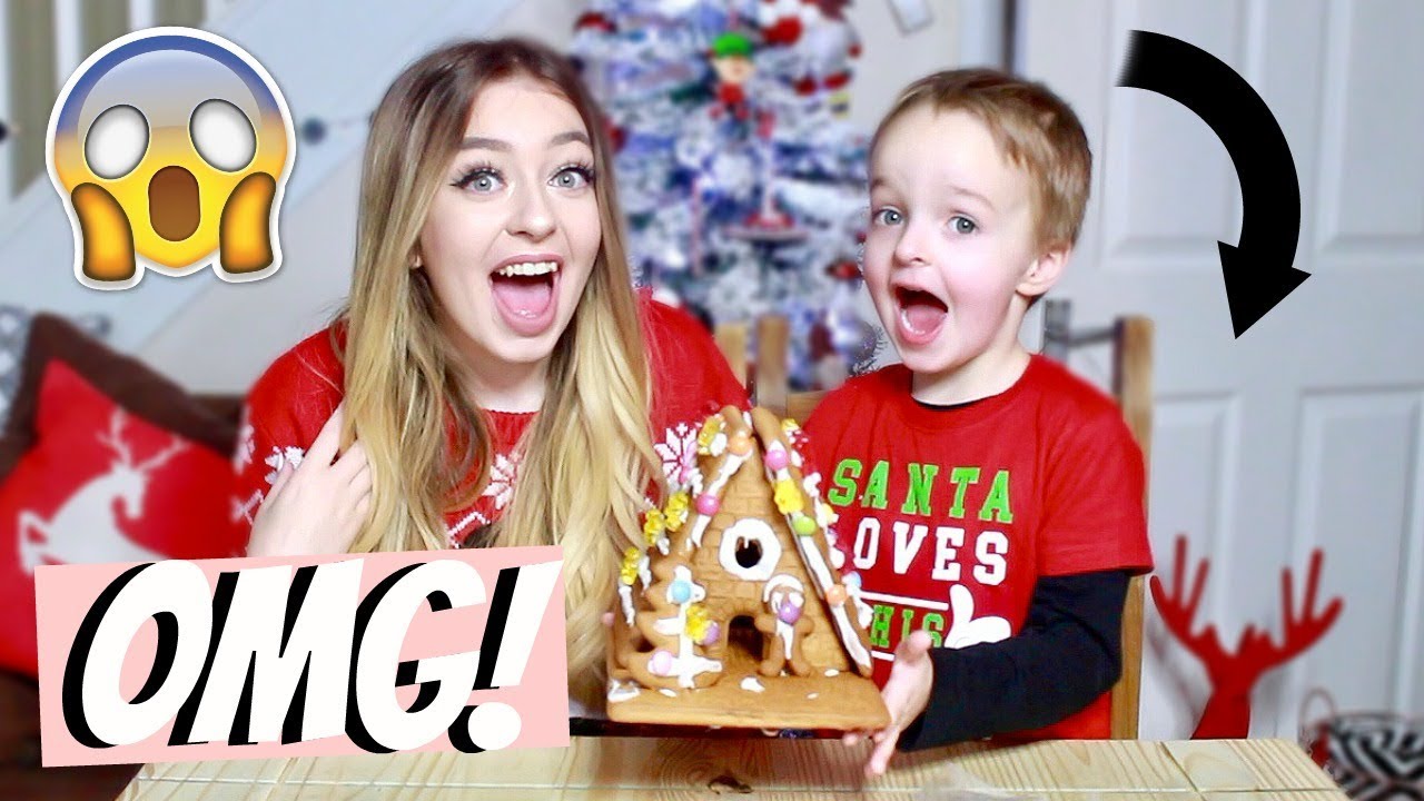 HILARIOUS GINGERBREAD HOUSE MAKING W/ MY LITTLE BROTHER! *FAIL!!*