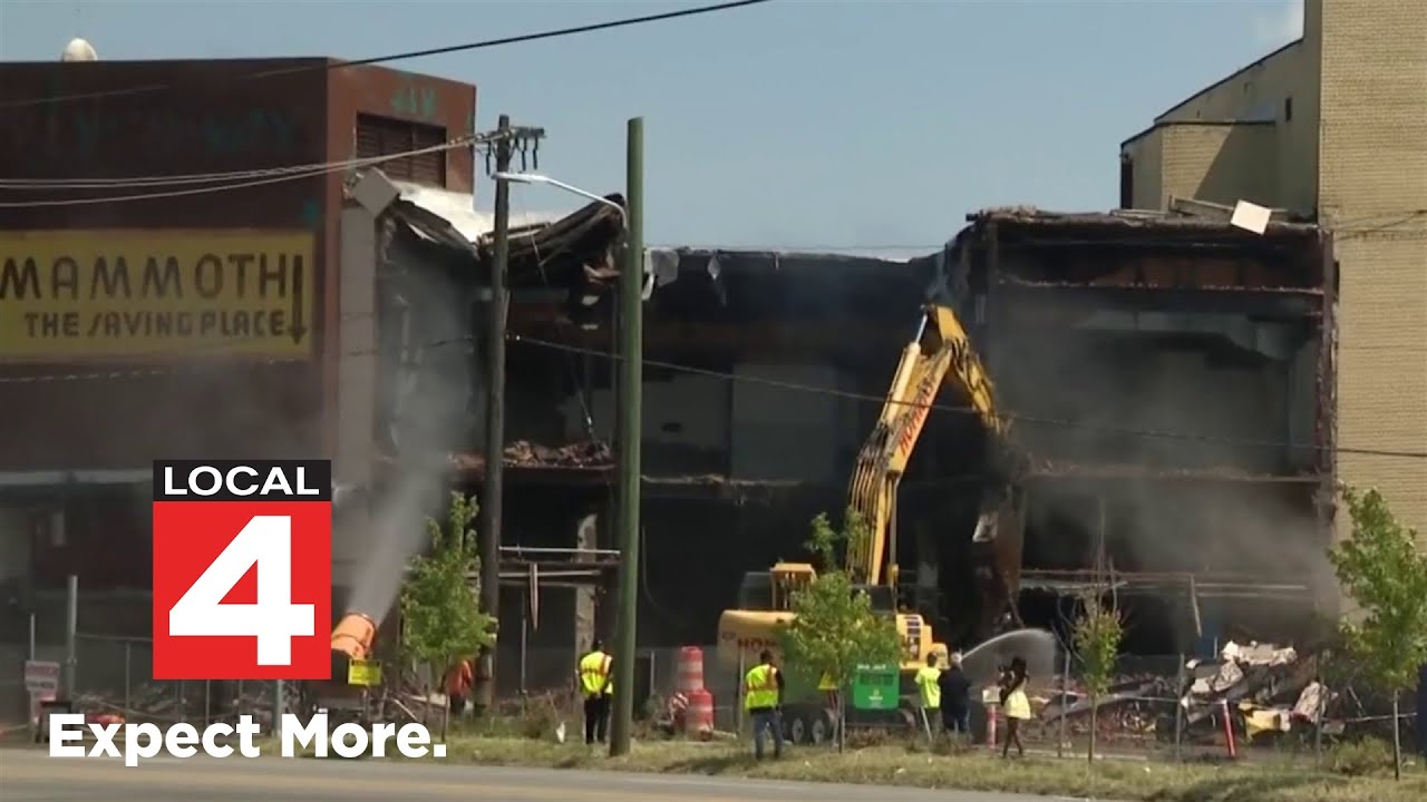 Demolition begins on Detroit’s Mammoth Shopping Center amid mixed reaction, legal disputes