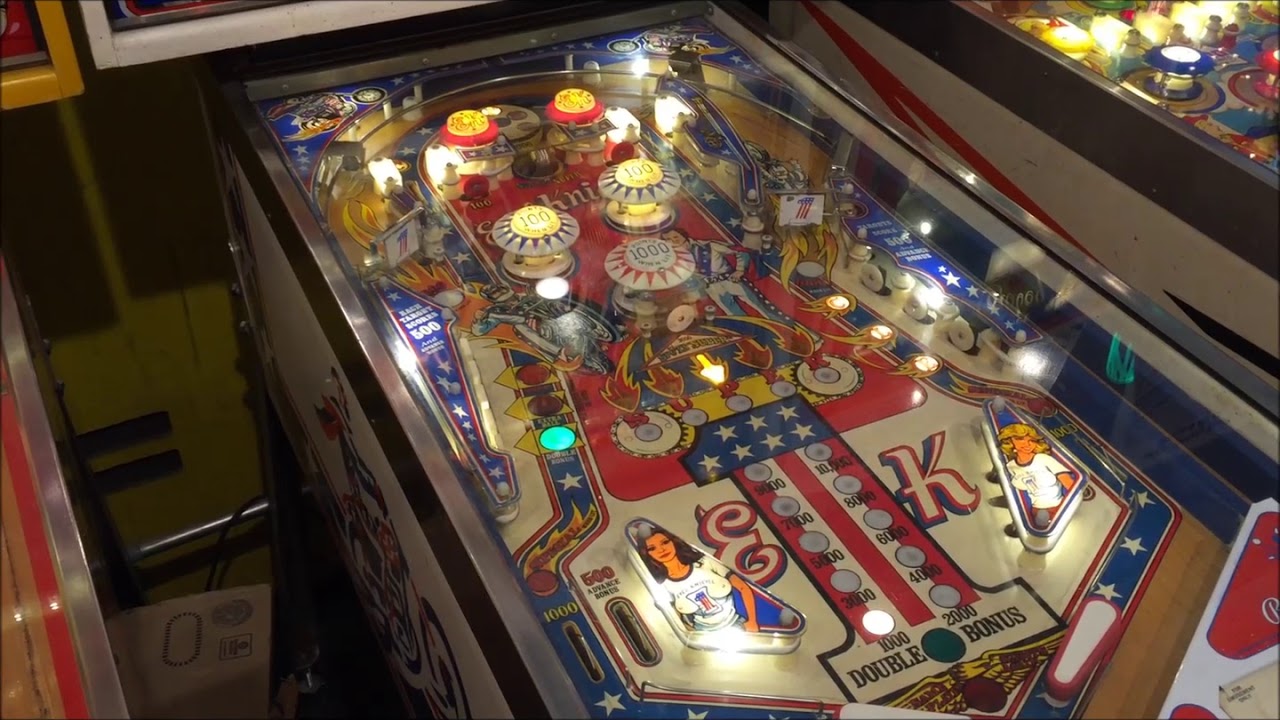 Evel Knievel Bally EM pinball machine
