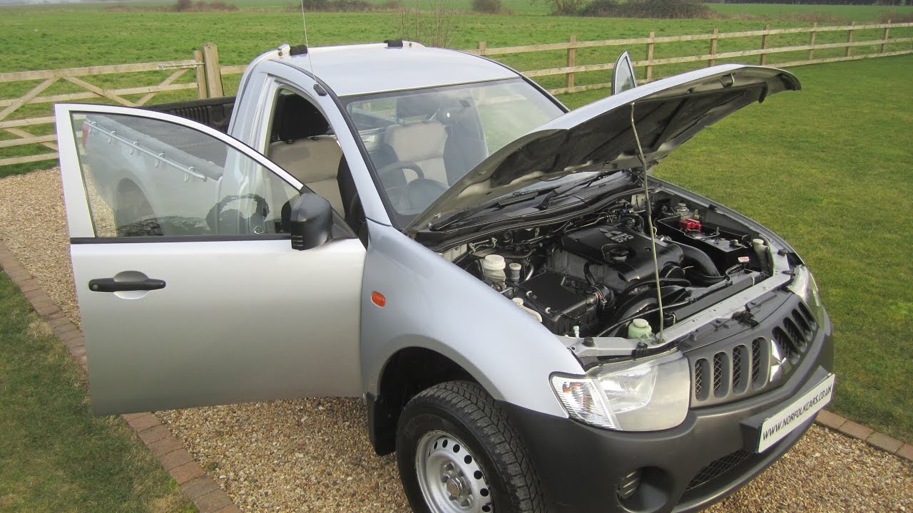 Mitsubishi L200 Single Cab Life pick up truck