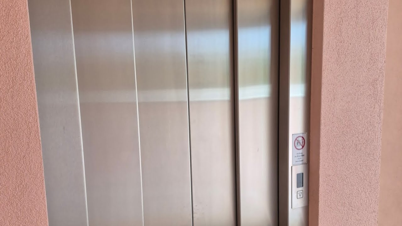 RIP! Rare 2013 Kleemann hydraulic Lift in Wetzikon, Switzerland