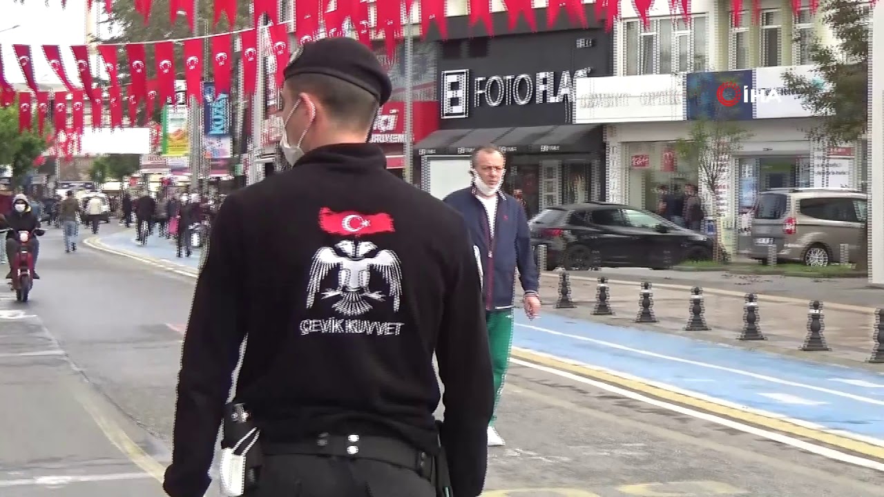 Vaka Artış Oranı Yüzde 99 Olan Düzce'de Polis Maske Denetimi Yaptı