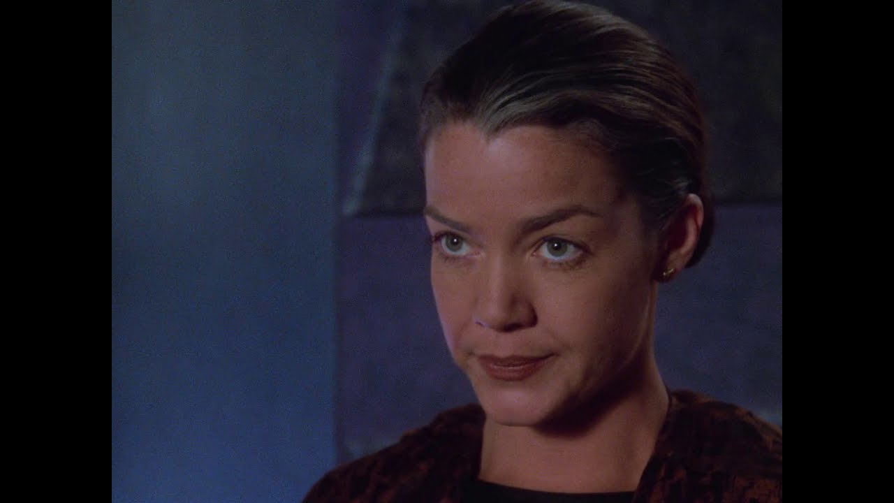Sleeping In Light - last 5 minutes of Babylon 5 (HD) #B5onCWin23