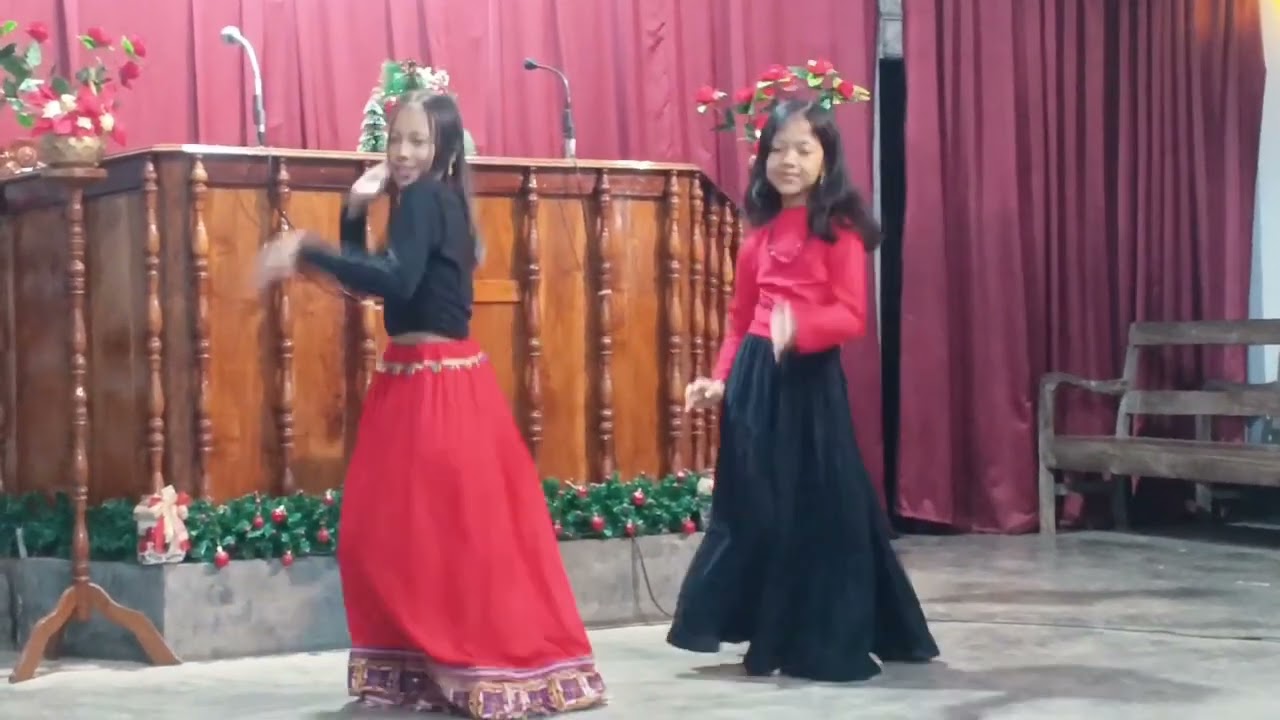 New Christmas Duet Dance 2025|Ayo Ayo Christmas|Nepali Christmas song|🎄🎁🙏 