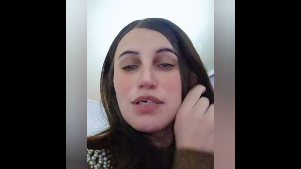 Gülxanım:Atam məni istəmir qovdu,qohumlarım üzümə qapını açmırlar❌️