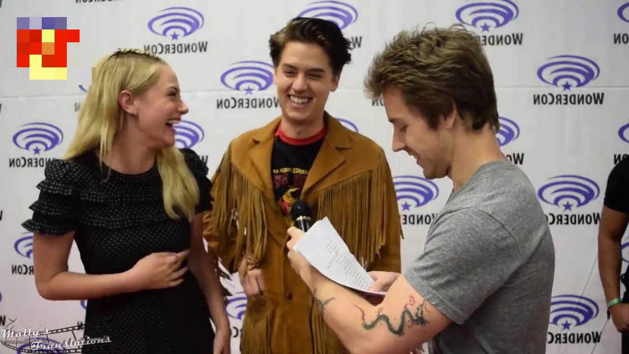 Cole Sprouse e Lili Reinhart insieme al WonderCon || Bughead || SUB-ITA