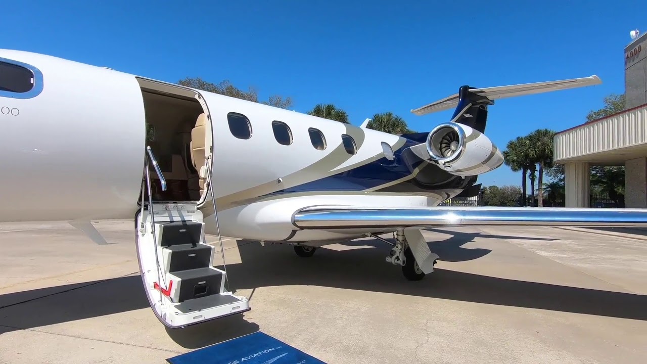 2017 EMBRAER PHENOM 300 For Sale