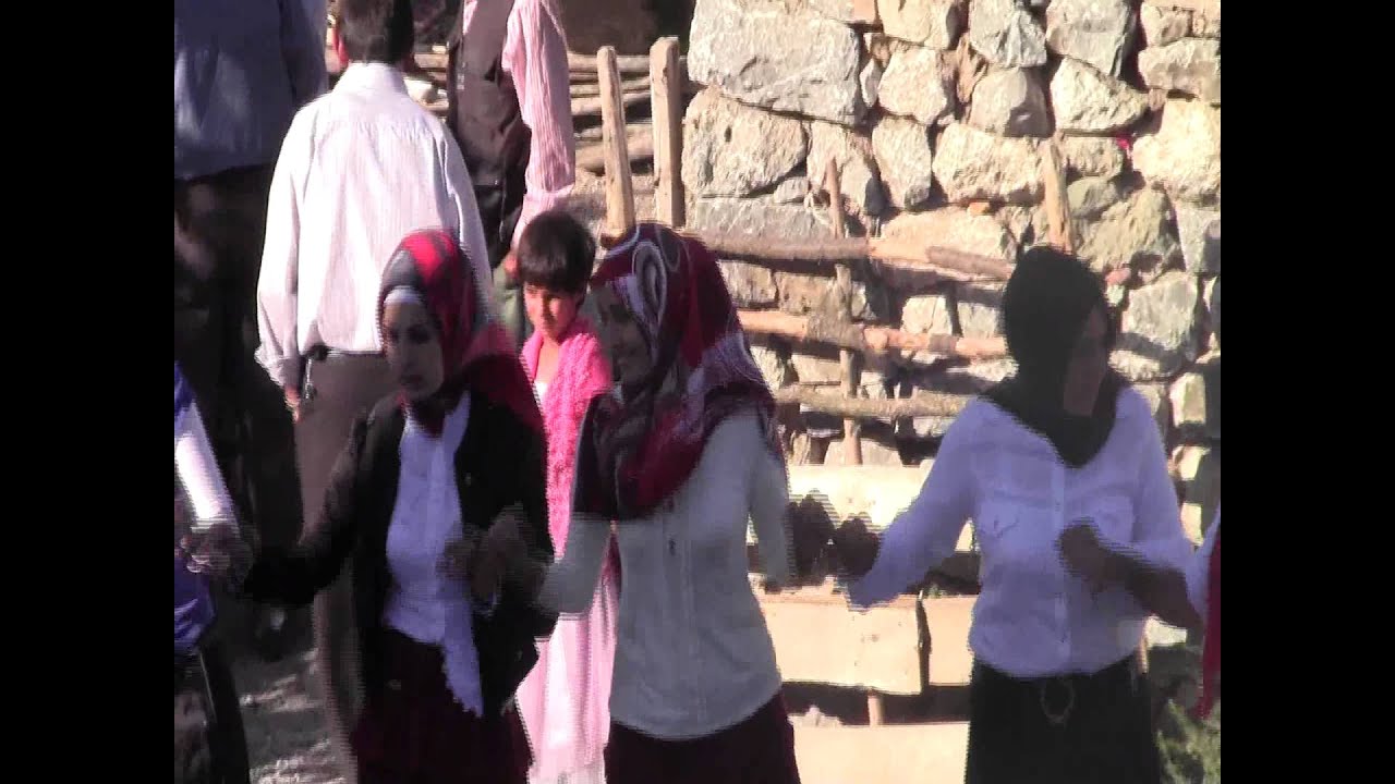 YAŞAR YILMAZ 66 KAPAKLI KOYU NAZİRİN KIZİNİN DUGUNU 2013 mpeg4 ac3