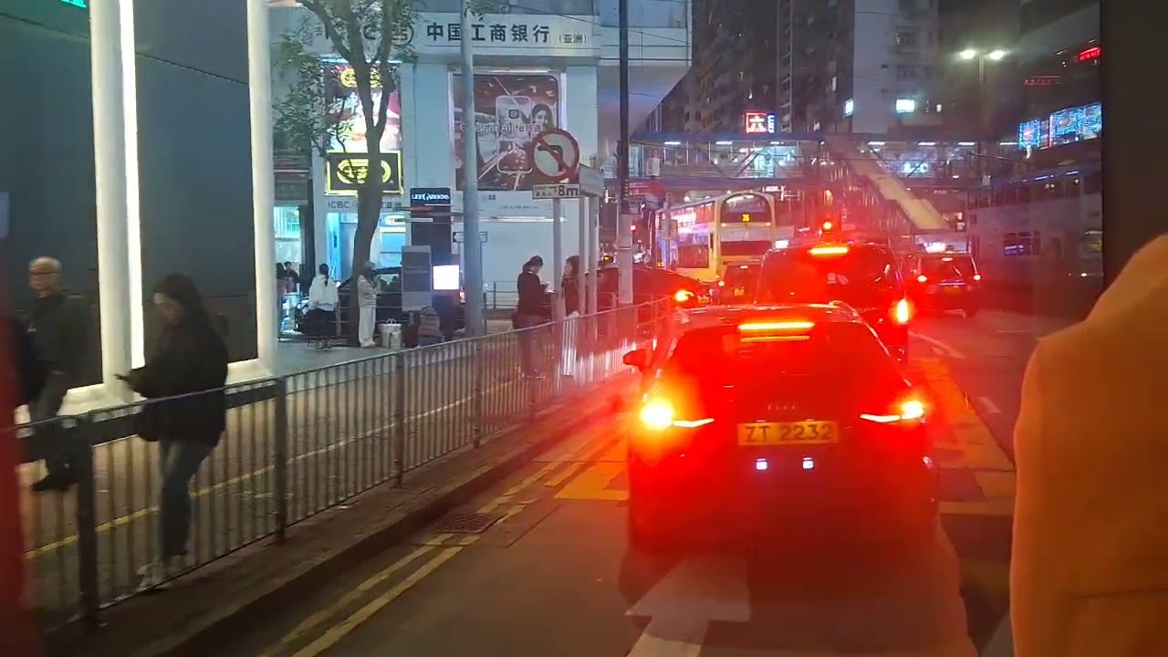 混能半燈跑香隧 城巴72 銅鑼灣摩頓臺→黃竹坑遊樂場 8401 TA5575