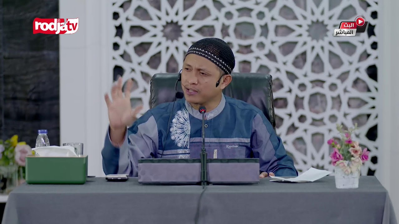 [LIVE] Ustadz Dr. Musyaffa Ad darini  || Menggapai Khusyu' dalam Sholat
