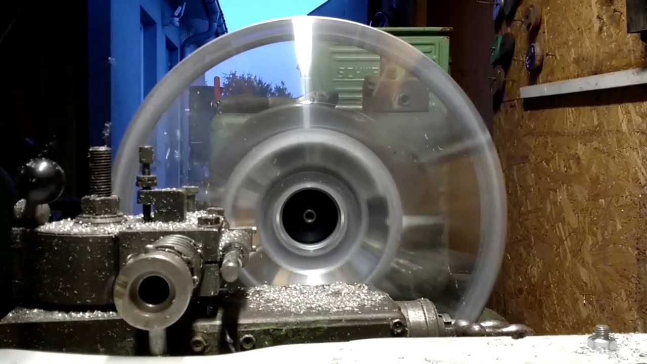 Toczenie felg aluminiowych  na zwykłej tokarce
