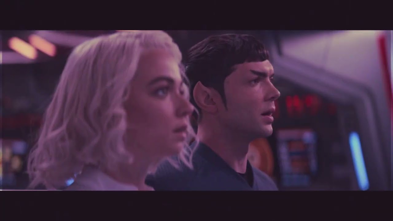 Spock 💫 Chapel 👉 Closer