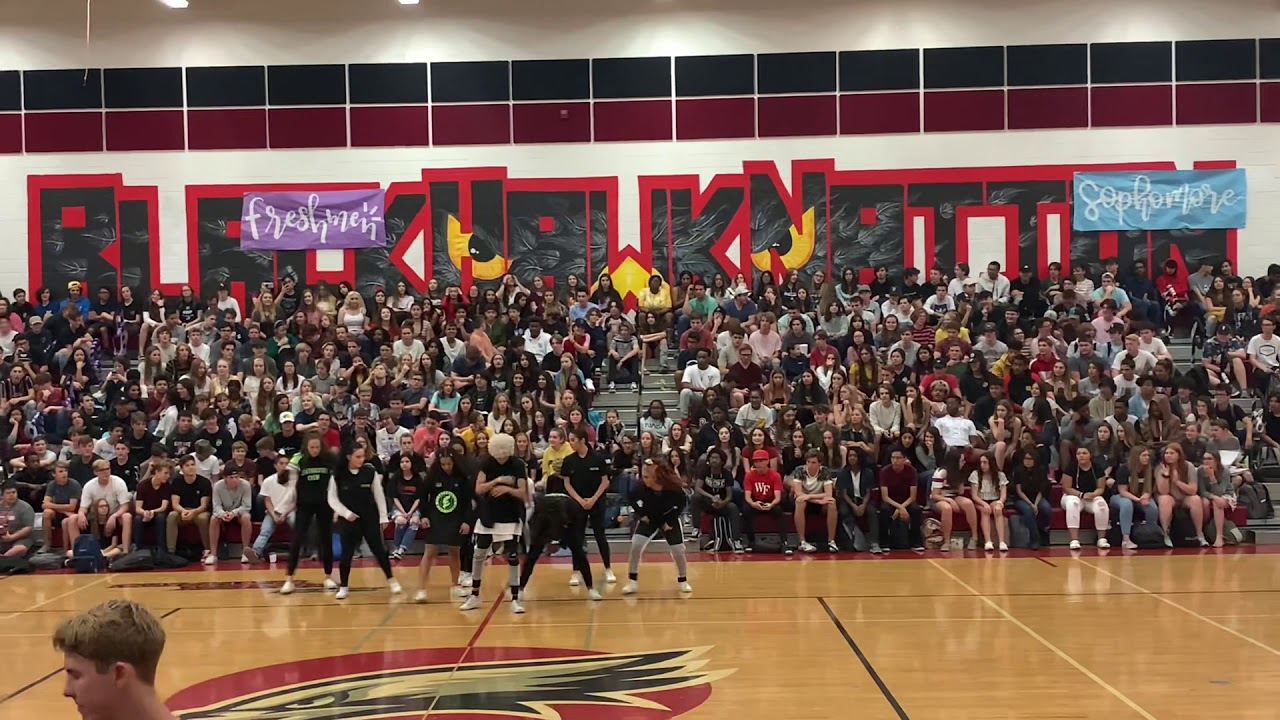 2018/19_Elektro Crew_Mari Sakari_WFHS EOY Pep Assembly