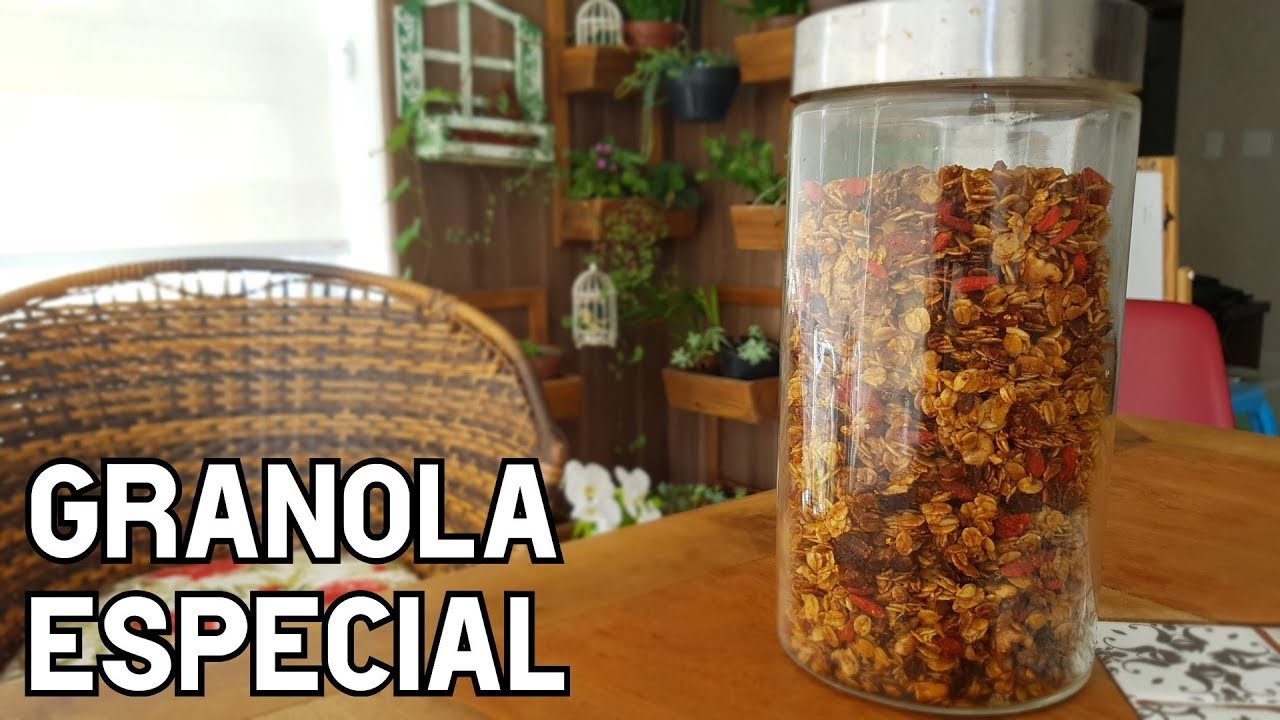 Como fazer uma granola muito especial, saudável e vegana