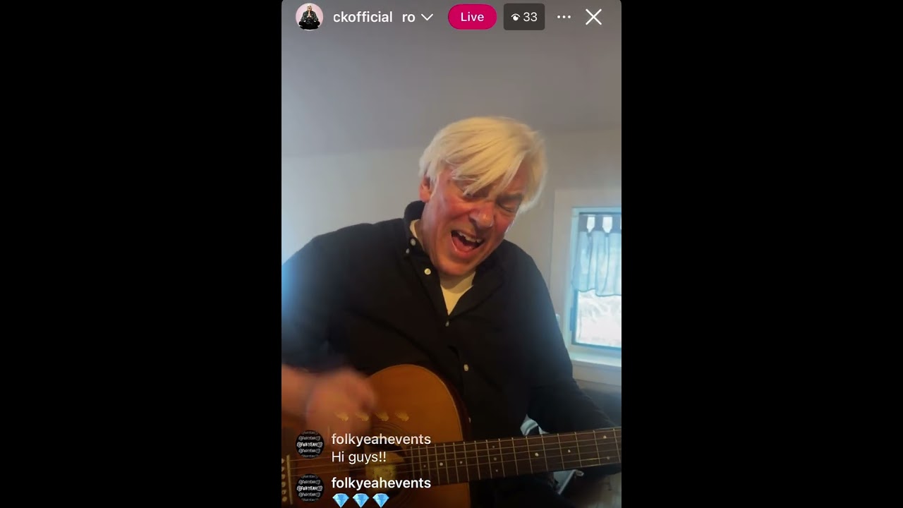 Robyn Hitchcock - Instagram From Tubby's House, on tour - December 27, 2025