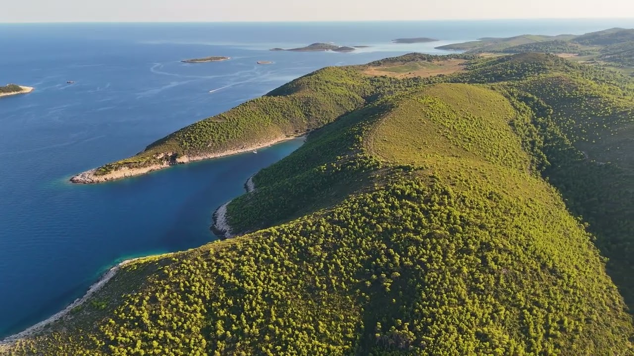 Drone Fly - ostrovy &Scaron;olta, sv Klement, Hvar, Vis