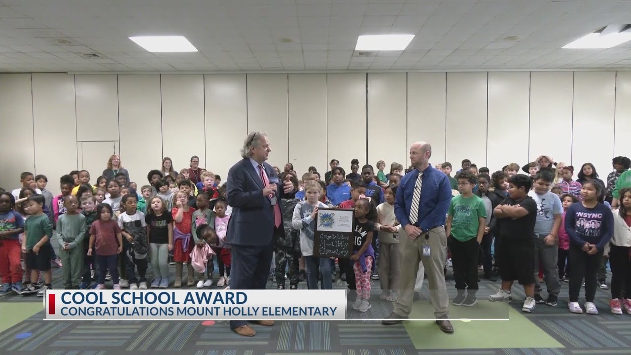 Mount Holly Elementary receives the Cool School award