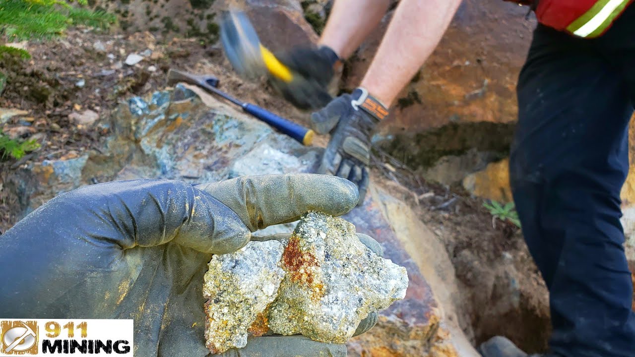 Gold & Silver Ore In Quartz & Chloratic Schists!