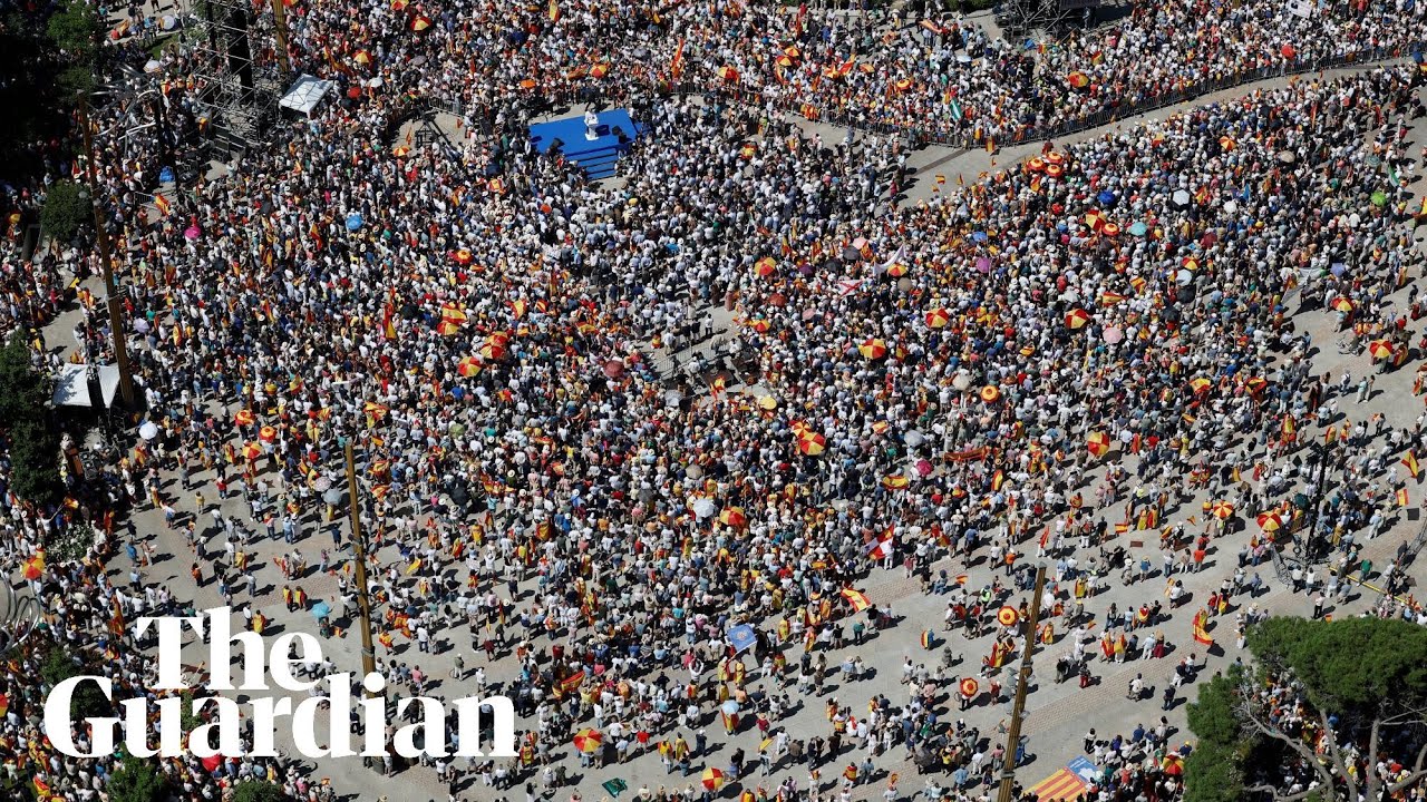 Tens of thousands protest in Madrid against Pedro Sánchez's government