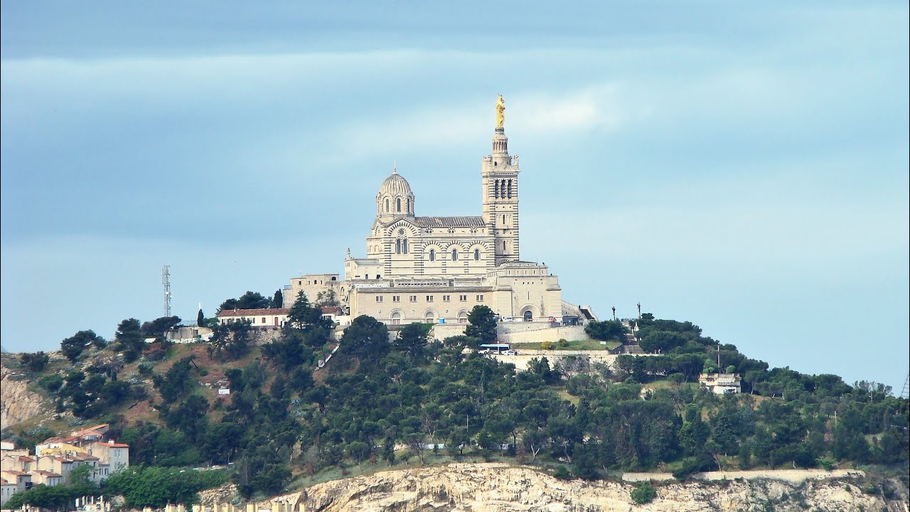 LOCATION - Appartement de type 3 - 13004 MARSEILLE