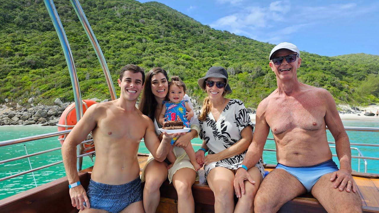 Passeio de Barco em Arraial do Cabo - Arrail Caribe