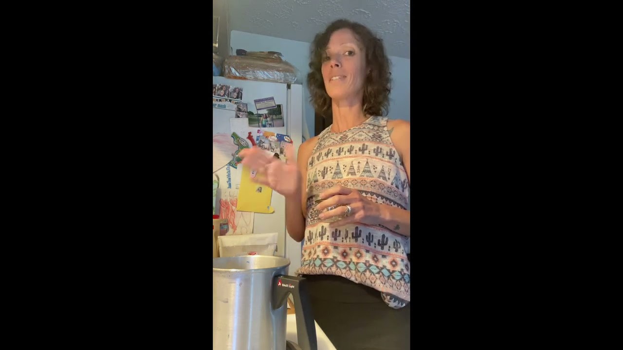 Easy peasy candle making & my dogs in the background 🕯️🐶