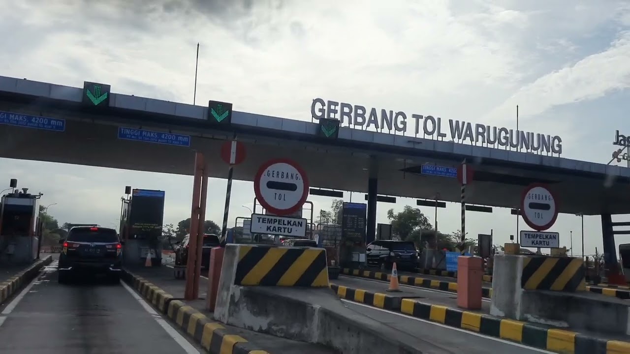 perjalanan ke makam Syaikhona Kholil Bangkalan