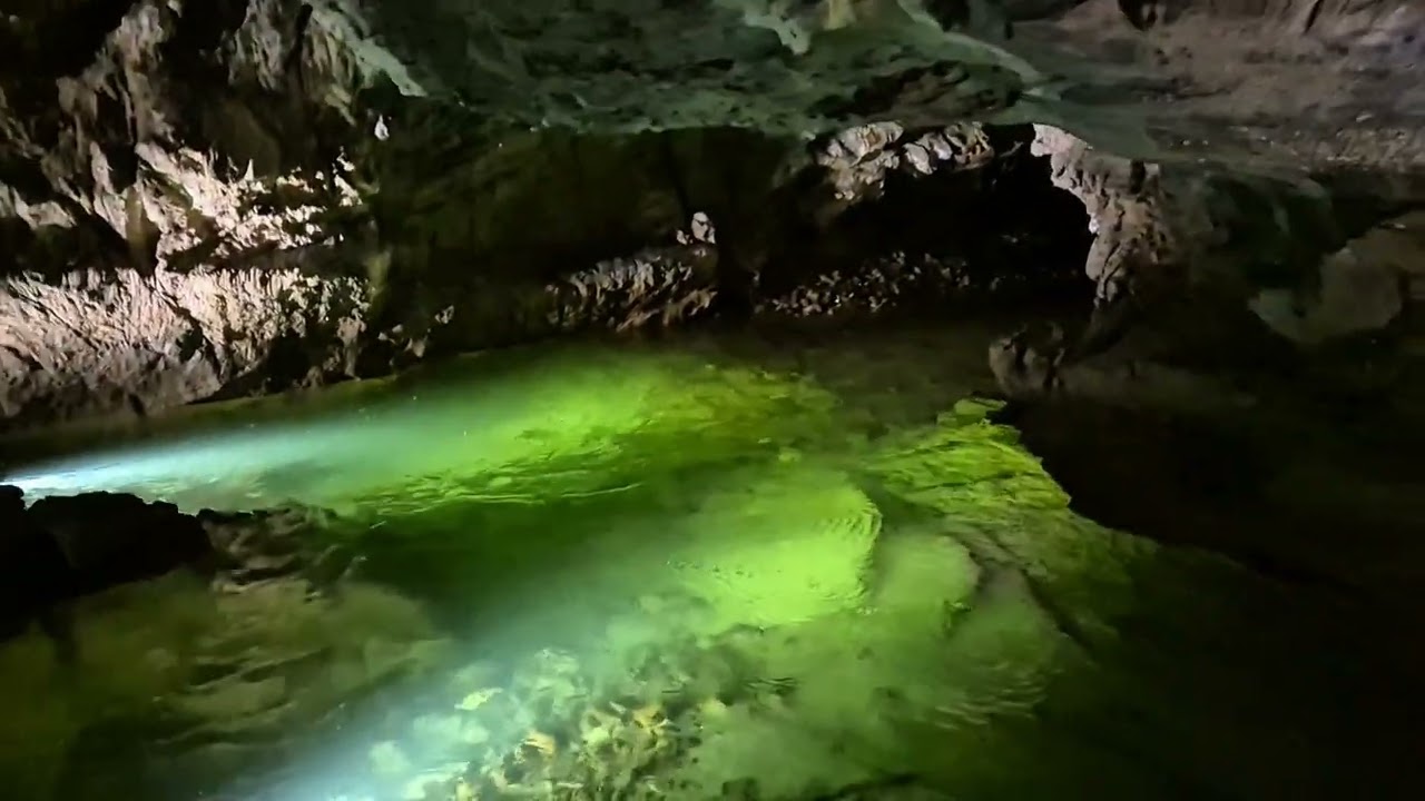 Vlci na tripu  - Demänovská jaskyňa slobody, Slovensko #threekidsworld #travelwithkids