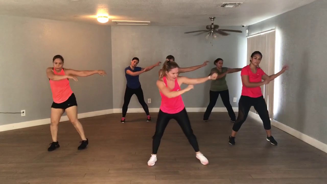Puti Short-De la calle / Julia VERANO ZUMBA