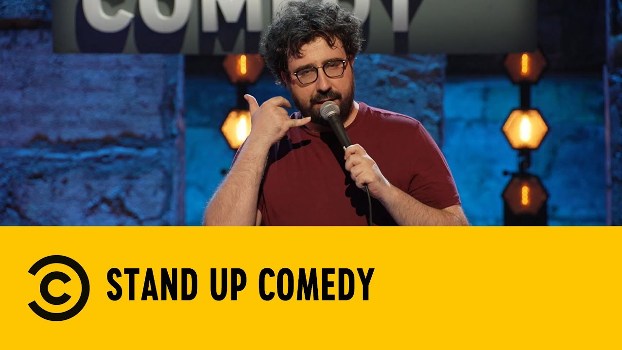 Il body shaming del brutto anatroccolo - Antonio Ricatti - Stand Up Comedy - Comedy Central