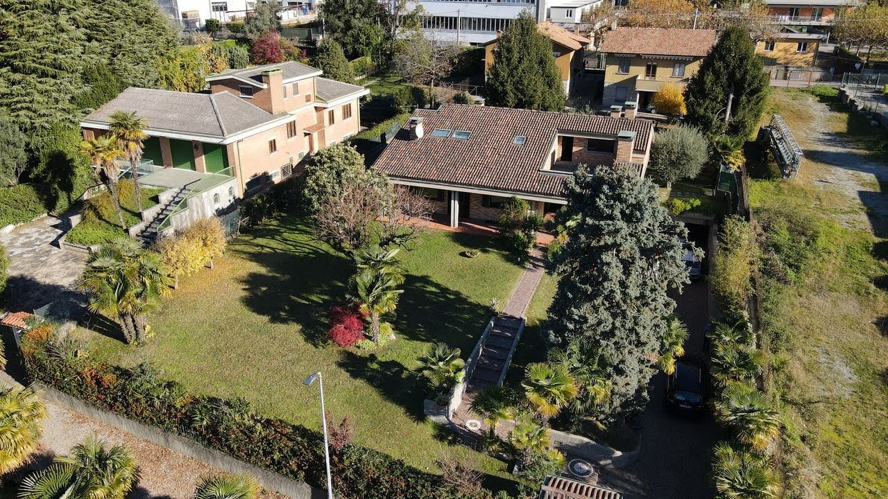ⓕⓞⓡ ⓢⓐⓛⓔ 🏠 Villa Mandello del Lario Lake Como - Aɢᴇɴᴢɪᴀ Iᴍᴍᴏʙɪʟɪᴀʀᴇ Tʀᴇ Pɪᴇᴠɪ -