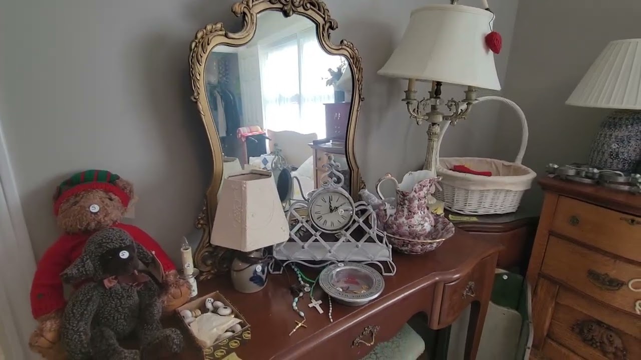 UPDATED 2nd floor Okemos Estate Sale