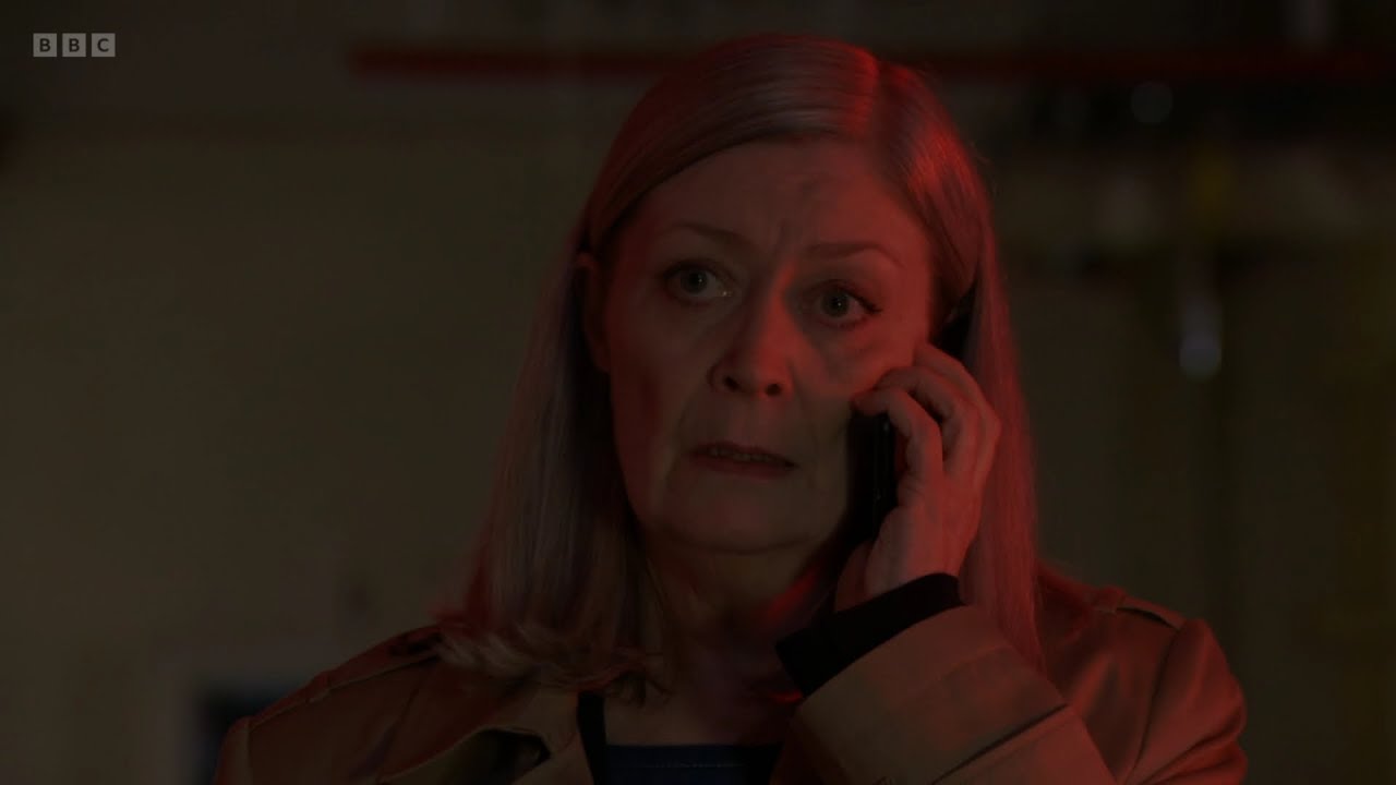 Eastenders Keeble Threatens Phil With Kat and Tommy's Lives At Risk (3rd January 2023)