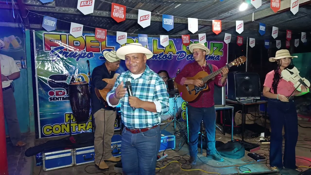 TORRENTE DE GALLINA EN FIESTA DE JULIO GONZÁLEZ 